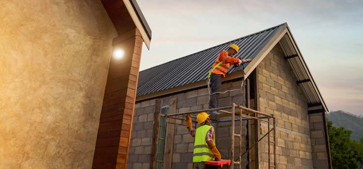 Wood Roof Specialist in Pine, AZ